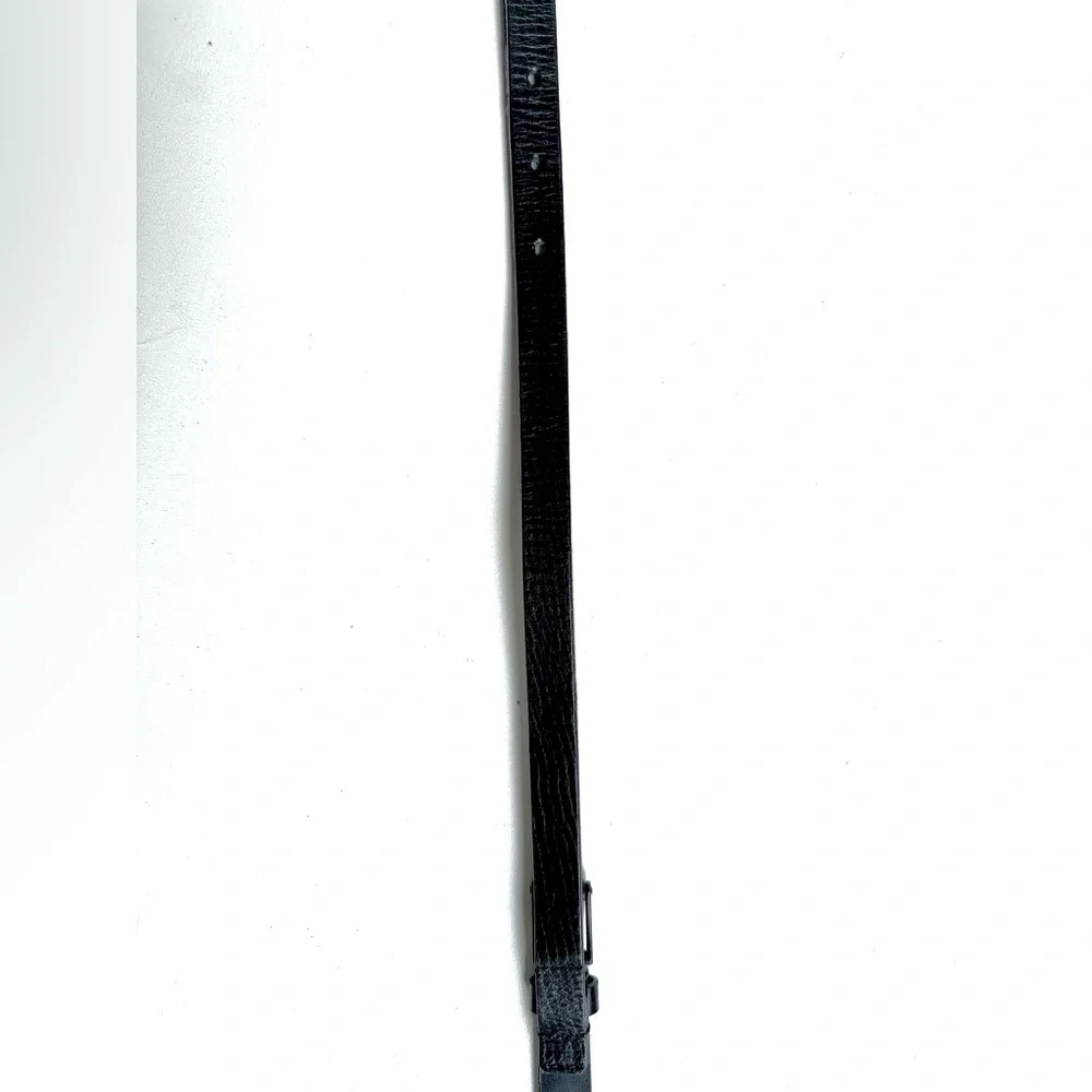 Gucci Black Leather Belt with Monochrome Hardware, damage